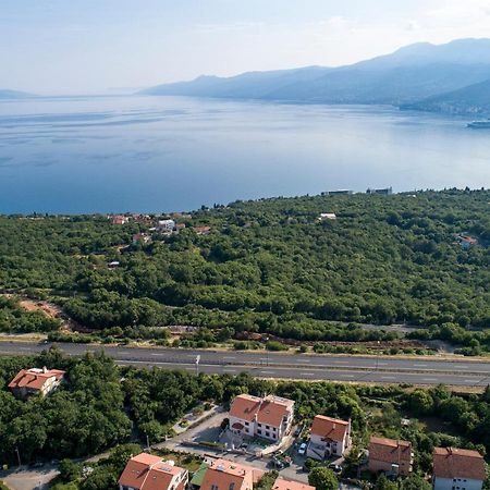 Vrata Jadrana Apartment Rijeka Luaran gambar