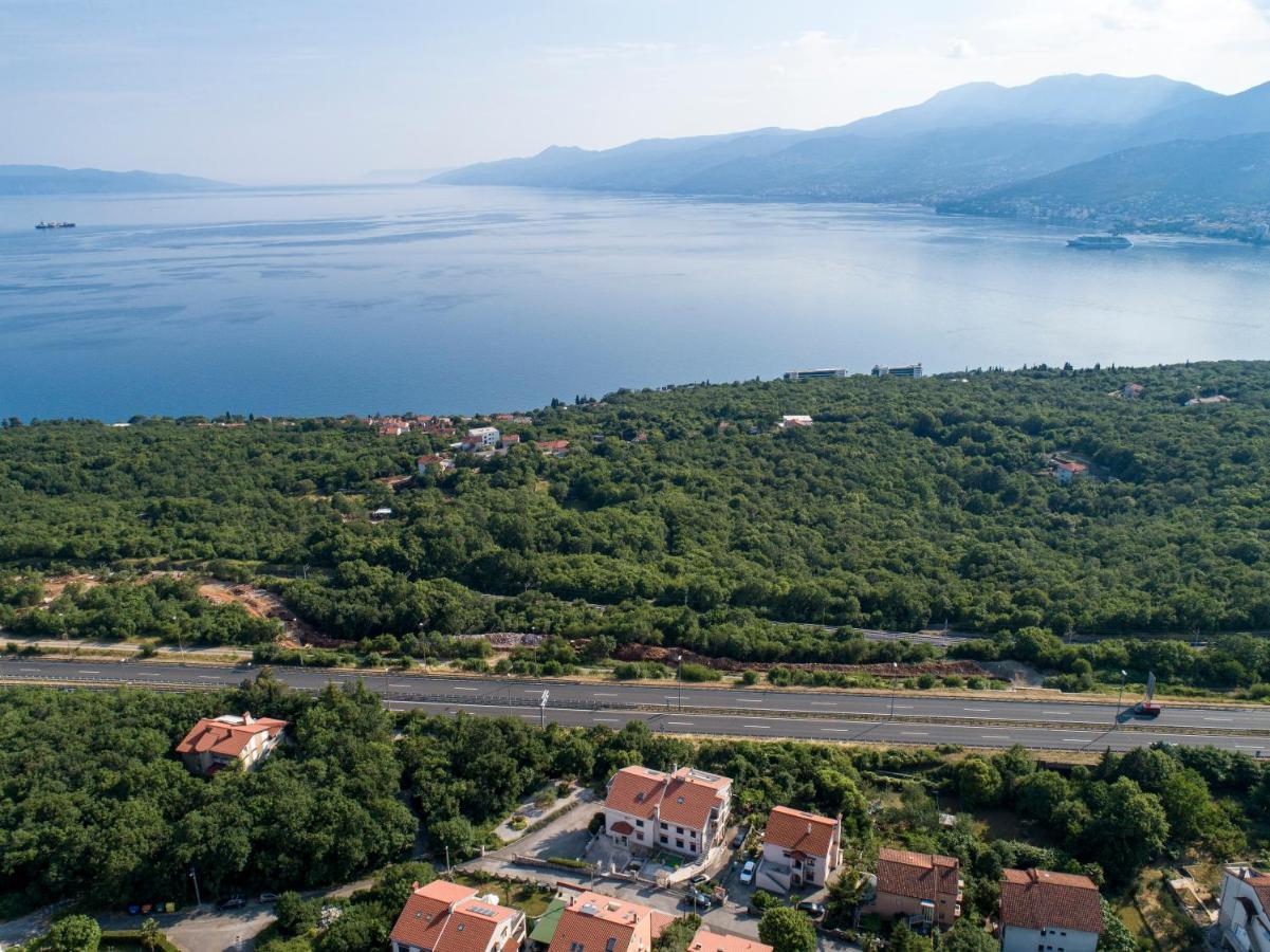 Vrata Jadrana Apartment Rijeka Luaran gambar