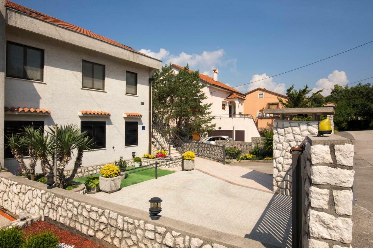 Vrata Jadrana Apartment Rijeka Luaran gambar