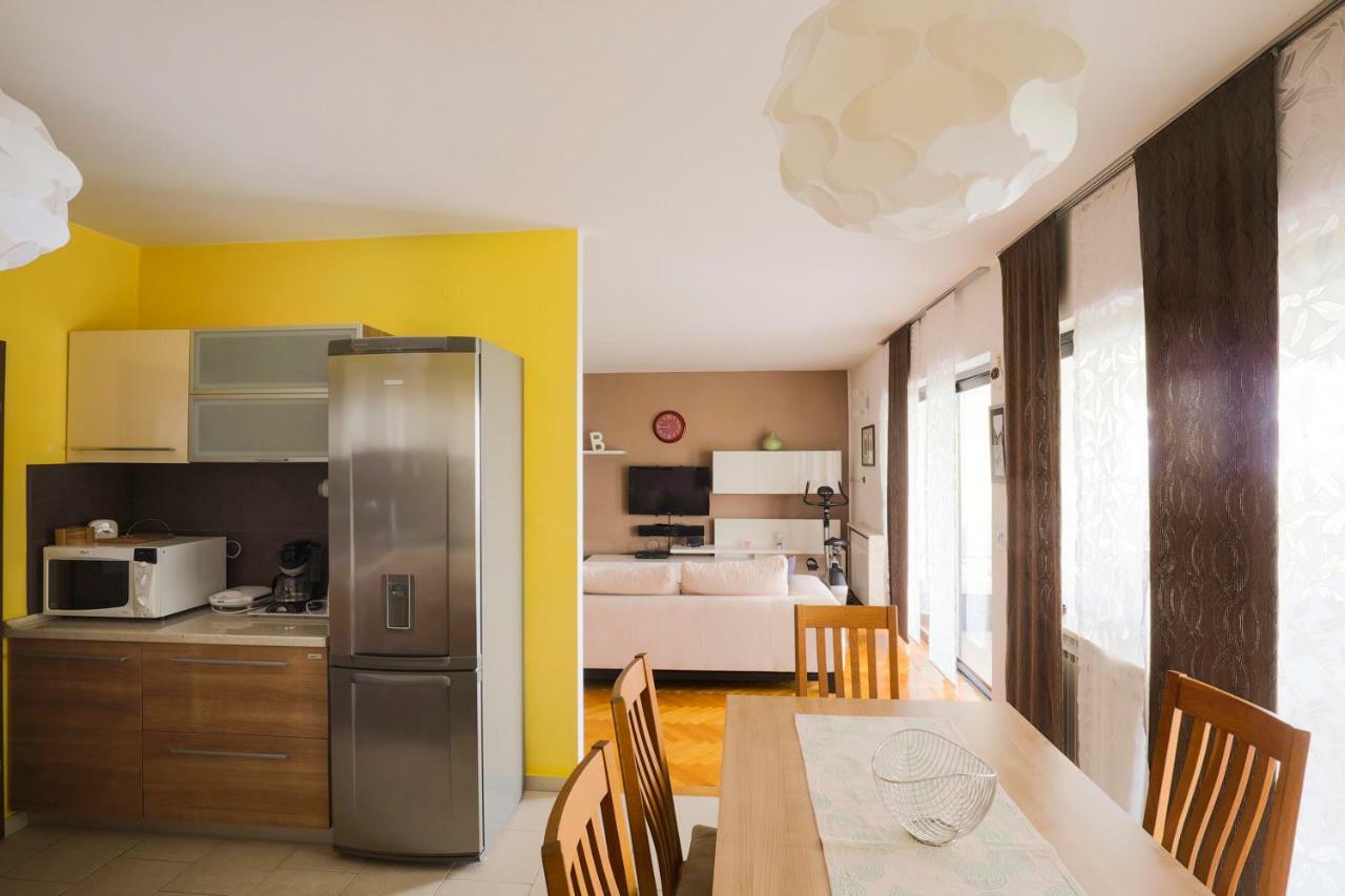 Vrata Jadrana Apartment Rijeka Luaran gambar