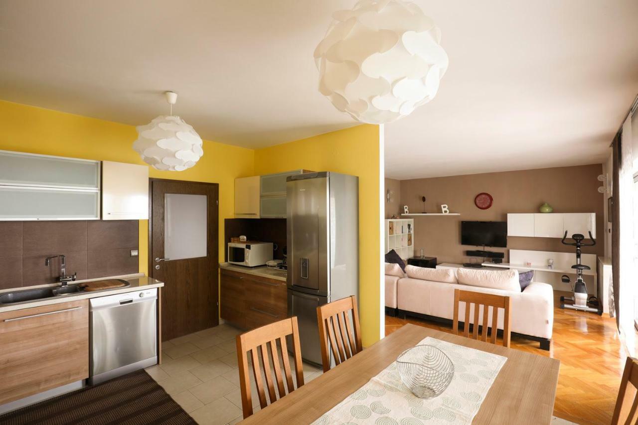 Vrata Jadrana Apartment Rijeka Luaran gambar